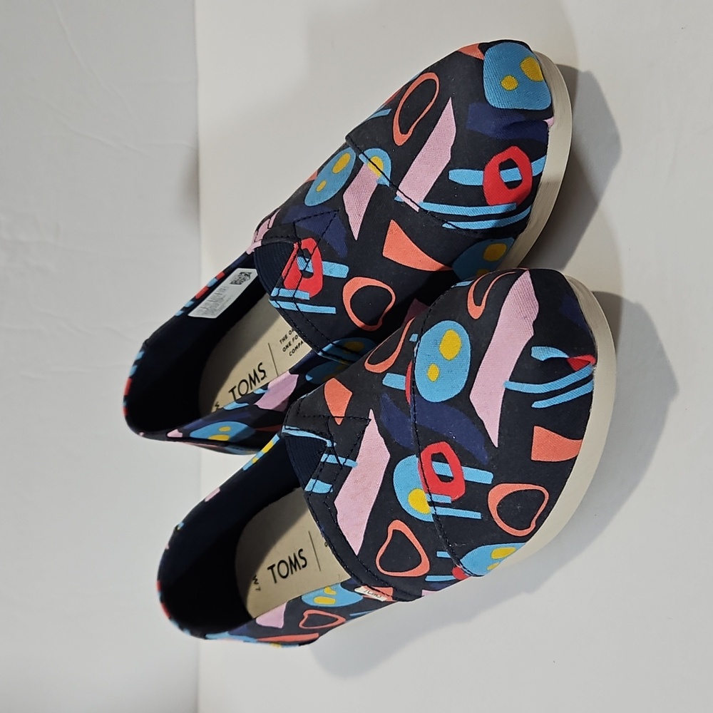 Toms Alpargata Abstrast Geometric Canvas Espadrilles Shoes 7 NWOT Blue Orange